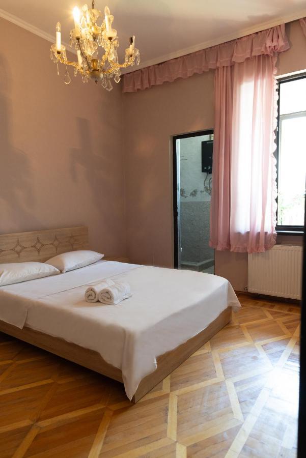 Wine House Hotel Tbilisi Bagian luar foto