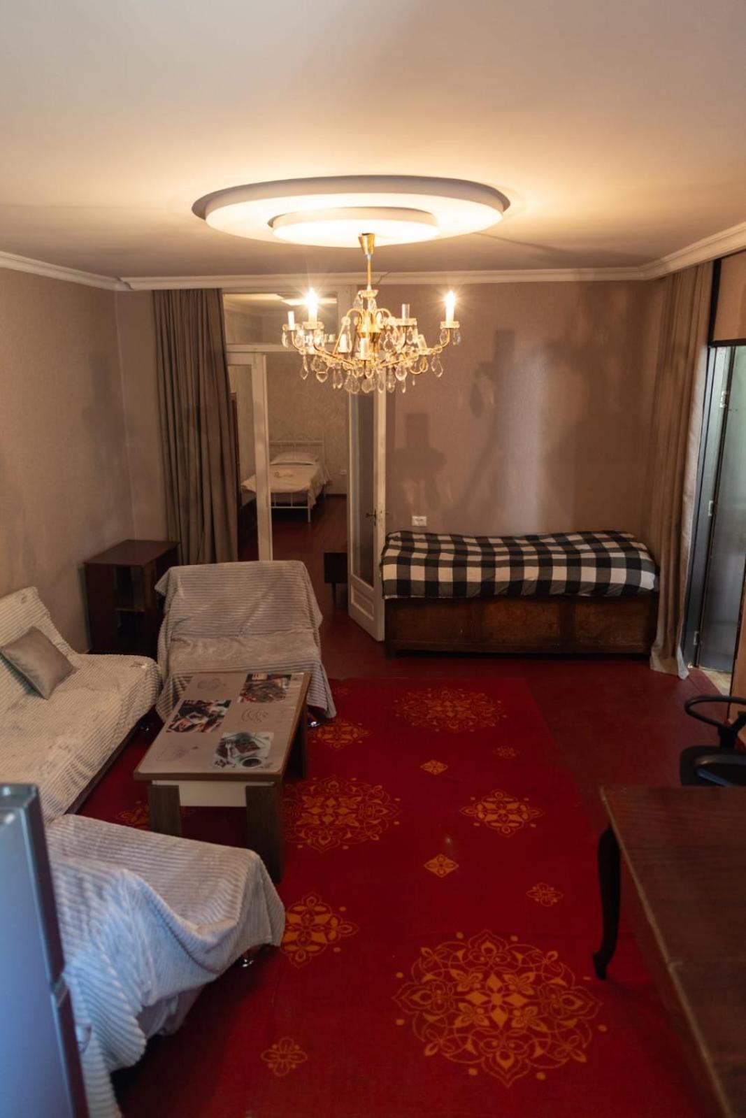 Wine House Hotel Tbilisi Bagian luar foto
