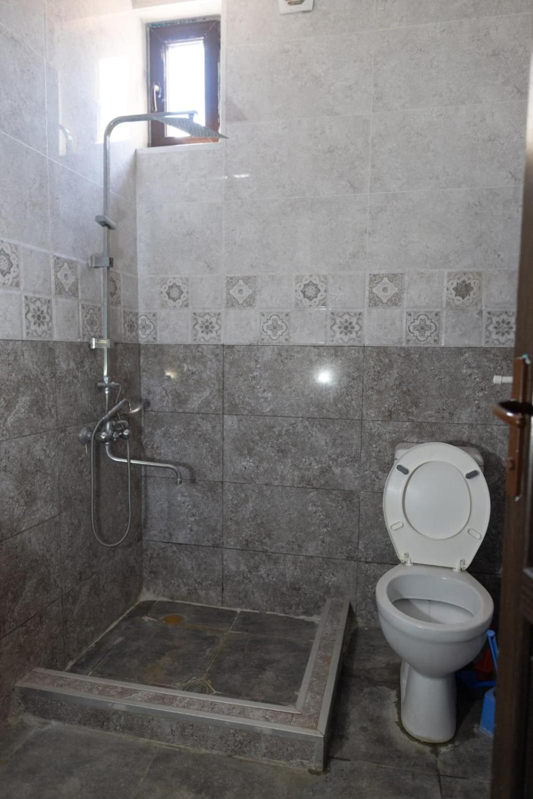 Wine House Hotel Tbilisi Bagian luar foto