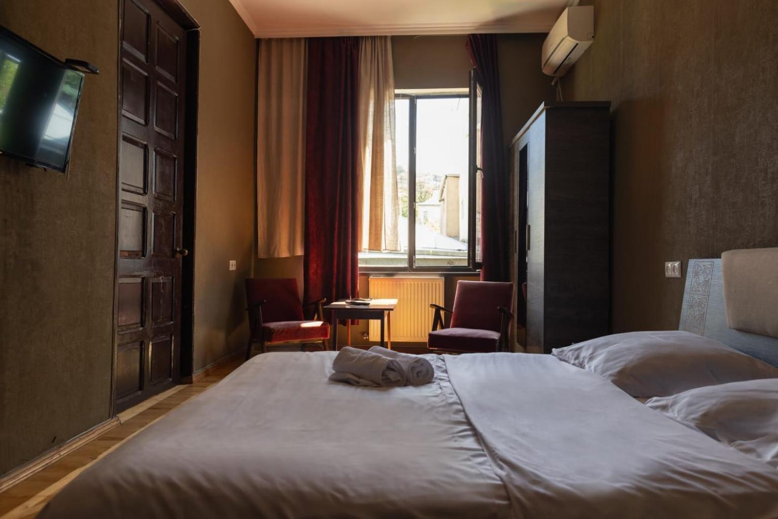 Wine House Hotel Tbilisi Bagian luar foto