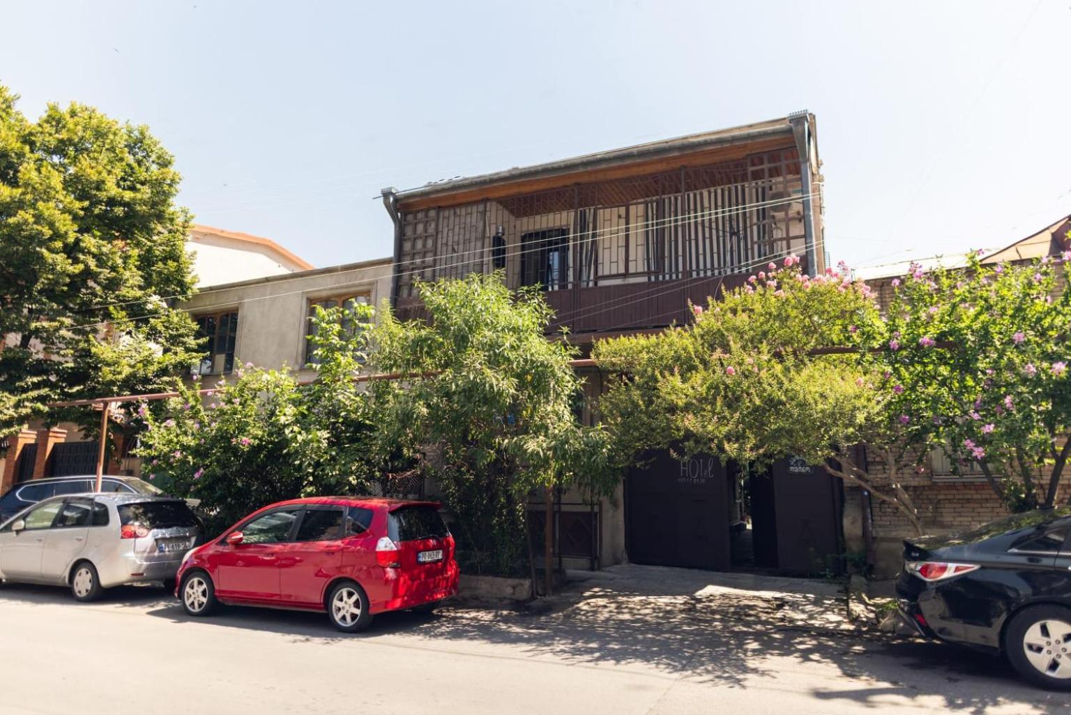 Wine House Hotel Tbilisi Bagian luar foto